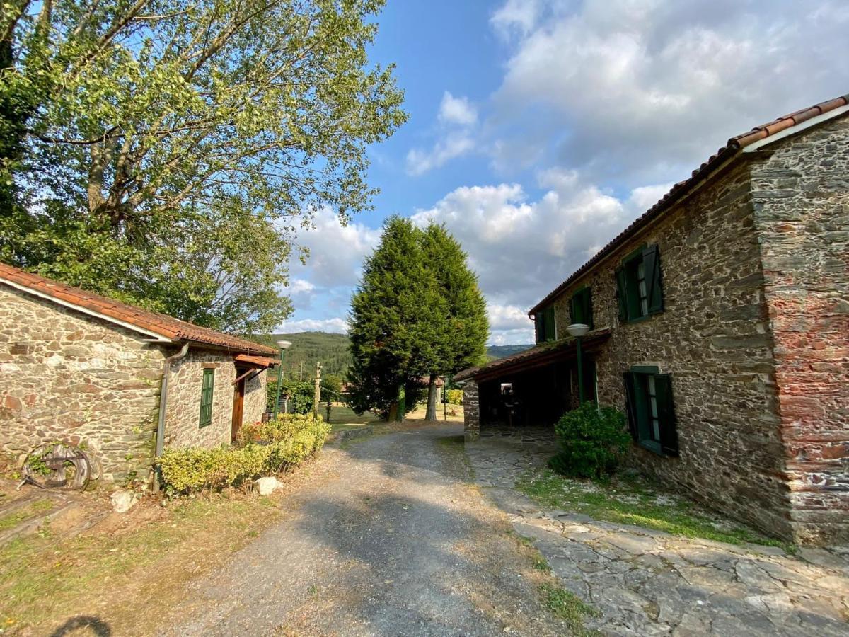 Pensjonat Casa Grande Do Soxal Cesuras Zewnętrze zdjęcie