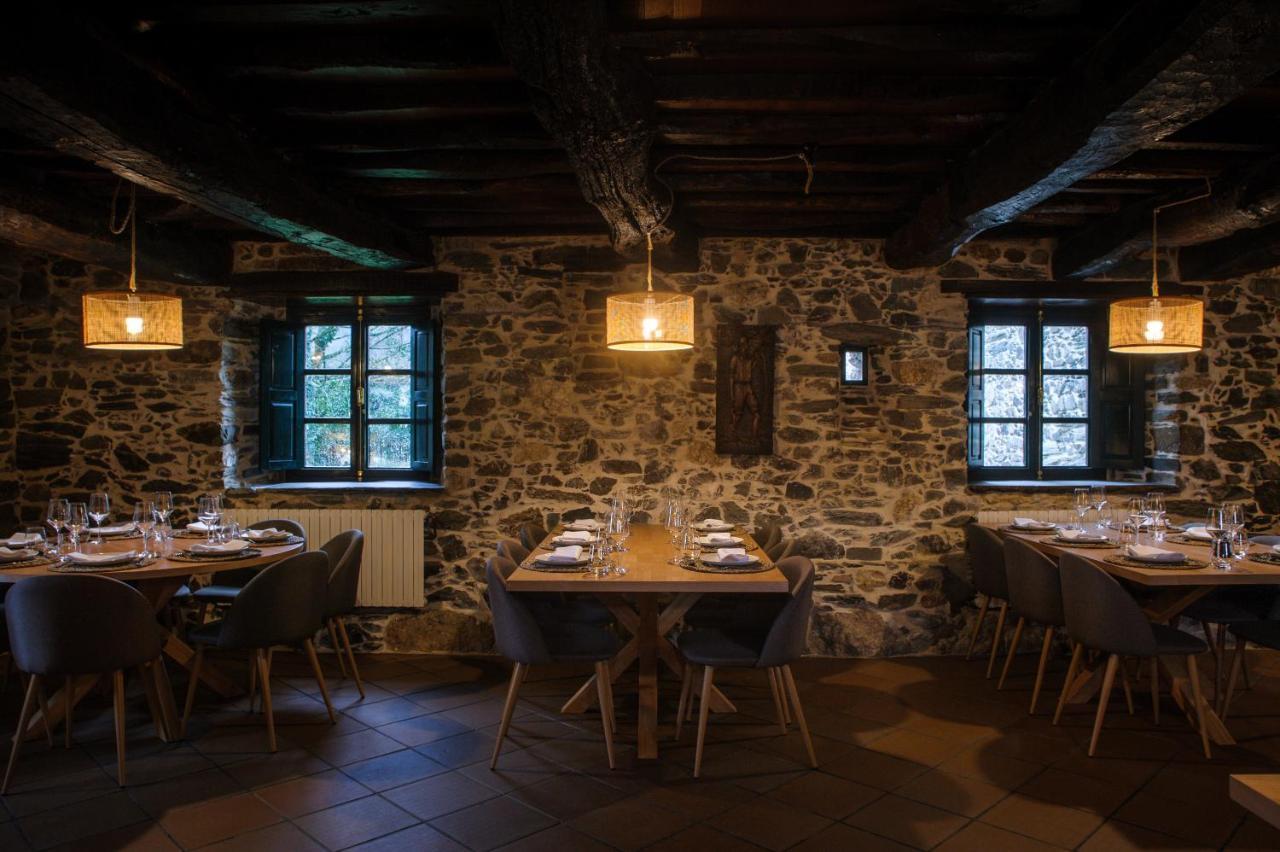 Pensjonat Casa Grande Do Soxal Cesuras Zewnętrze zdjęcie