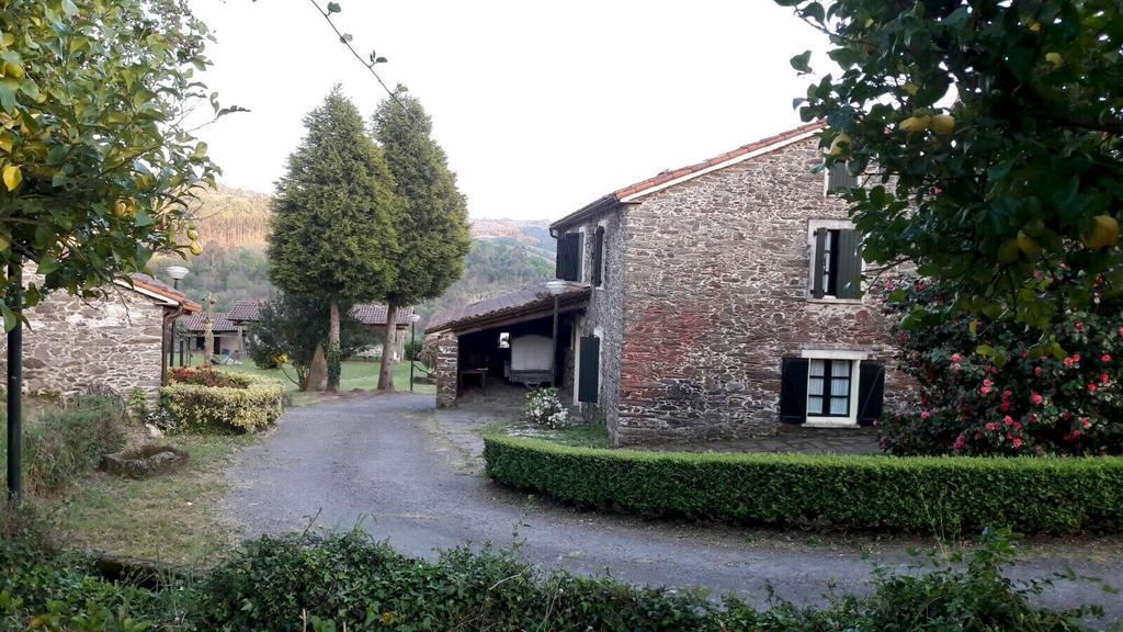Pensjonat Casa Grande Do Soxal Cesuras Zewnętrze zdjęcie